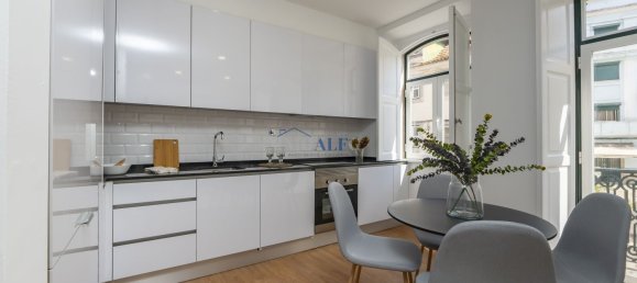 2 bedrooms Apartment in Lisbon, Portugal No. 163692 2