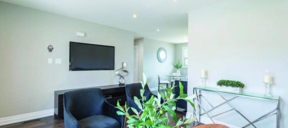 5 غرف نوم منزل في Mississauga, Canada رقم 400 9