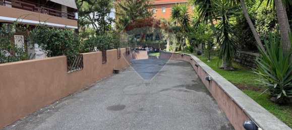 2 bedrooms Apartment in Rome, Italy No. 221049 22