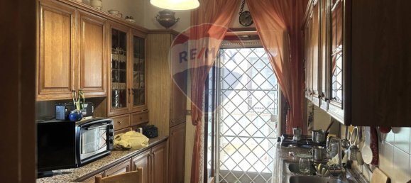 2 bedrooms Apartment in Rome, Italy No. 221049 17