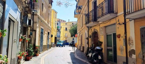 Квартира с 3 спальнями в Четраро, Италия № 332789 19