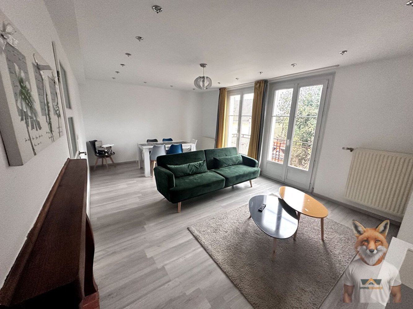 2 bedrooms Apartment in Troyes, France No. 215545