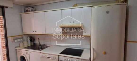 3 bedrooms Apartment in Logrono, Spain No. 154866 9