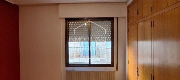 3 bedrooms Apartment in Logrono, Spain No. 154866 13