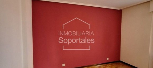 3 bedrooms Apartment in Logrono, Spain No. 154866 10