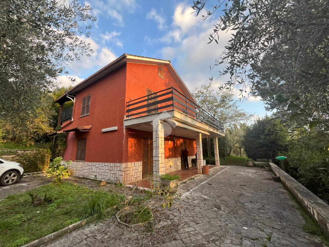 Villa de 2 divisões em Subiaco, Italy N.º 70500