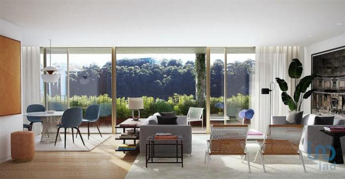 4 bedrooms Apartment in Porto, Portugal No. 5223