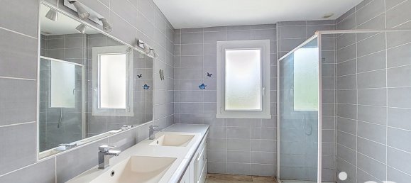 3 bedrooms House in Occitanie, France No. 344017 4