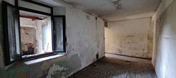 7 rooms Apartment in Donnas, Italy No. 277836 9