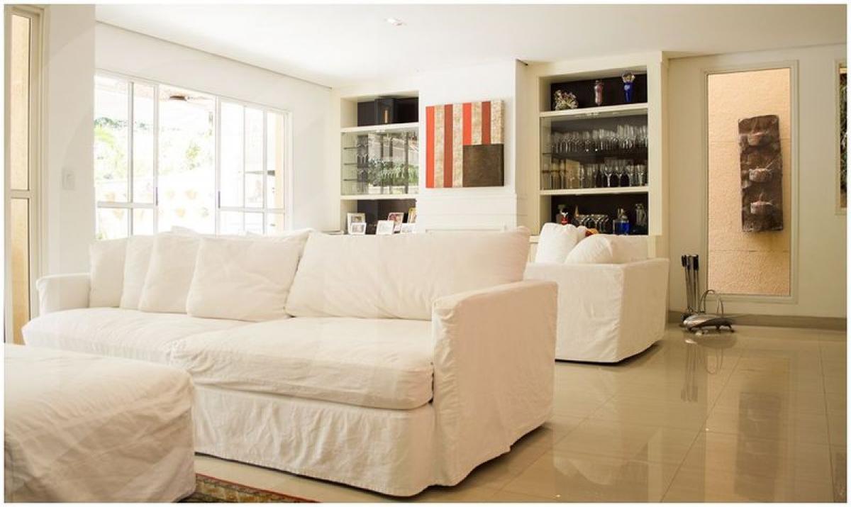 4 bedrooms House in Sao Paulo, Brazil No. 568052