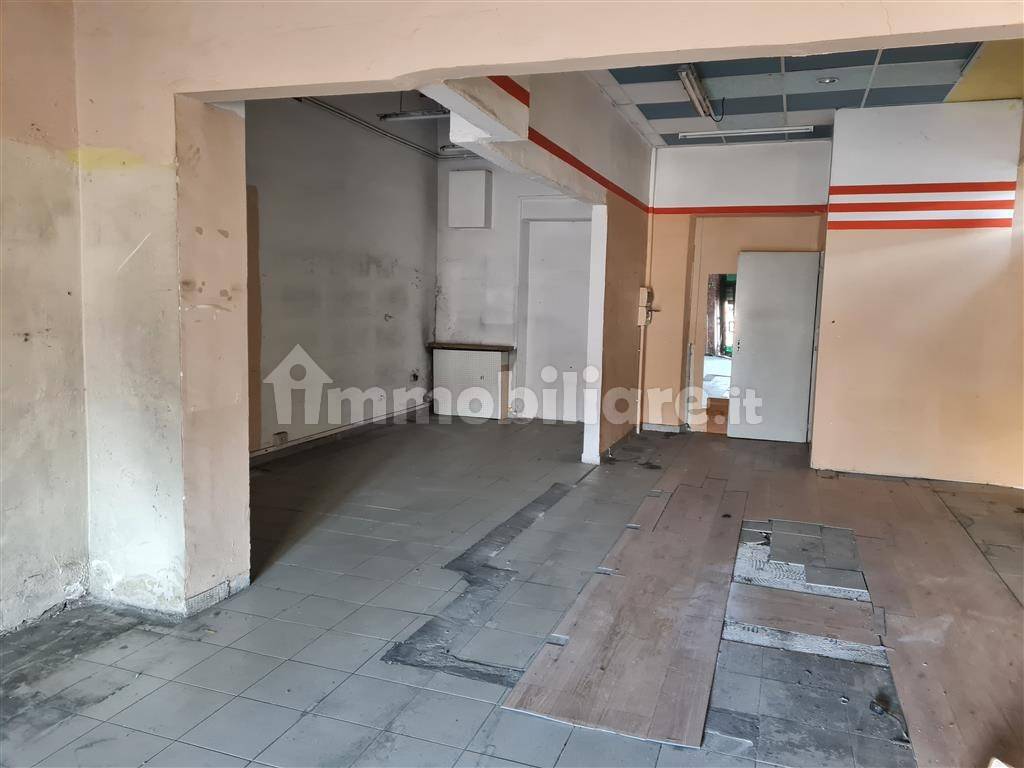 1 room Commercial property in Turin, Italy No. 299920