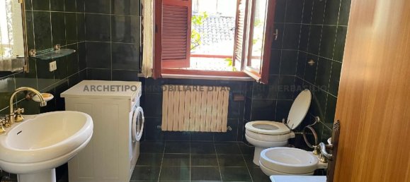 Дом с 8 комнатами в Гроттаммаре, Италия № 117677 3