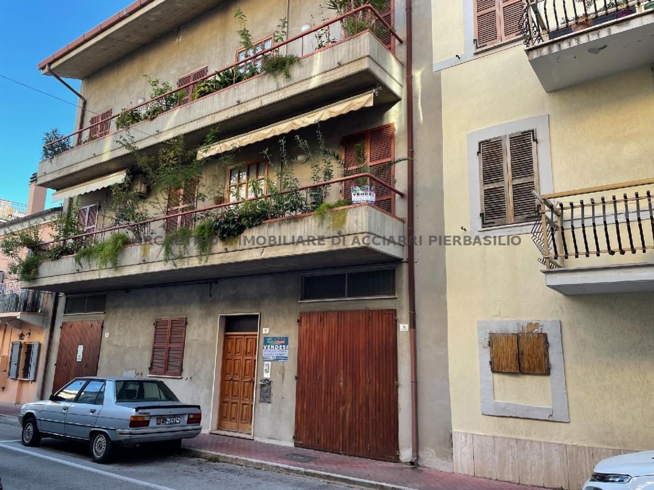 Дом с 8 комнатами в Гроттаммаре, Италия № 117677