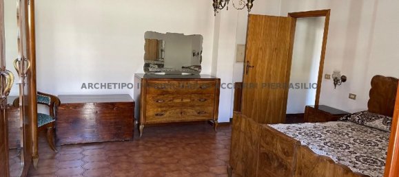 Дом с 8 комнатами в Гроттаммаре, Италия № 117677 13