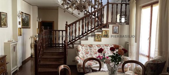 Дом с 8 комнатами в Гроттаммаре, Италия № 117677 21