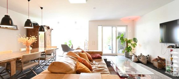 3 chambres Appartement à Dusseldorf, Germany No. 269986 6