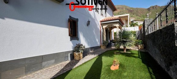 Casa de 4 dormitorios en Adeje, Spain No. 126328 9