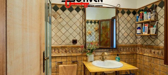 Casa de 4 dormitorios en Adeje, Spain No. 126328 36