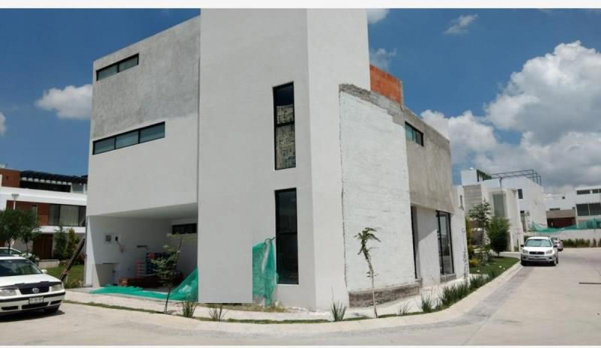 4 bedrooms House in San Andres Cholula, Mexico No. 172352