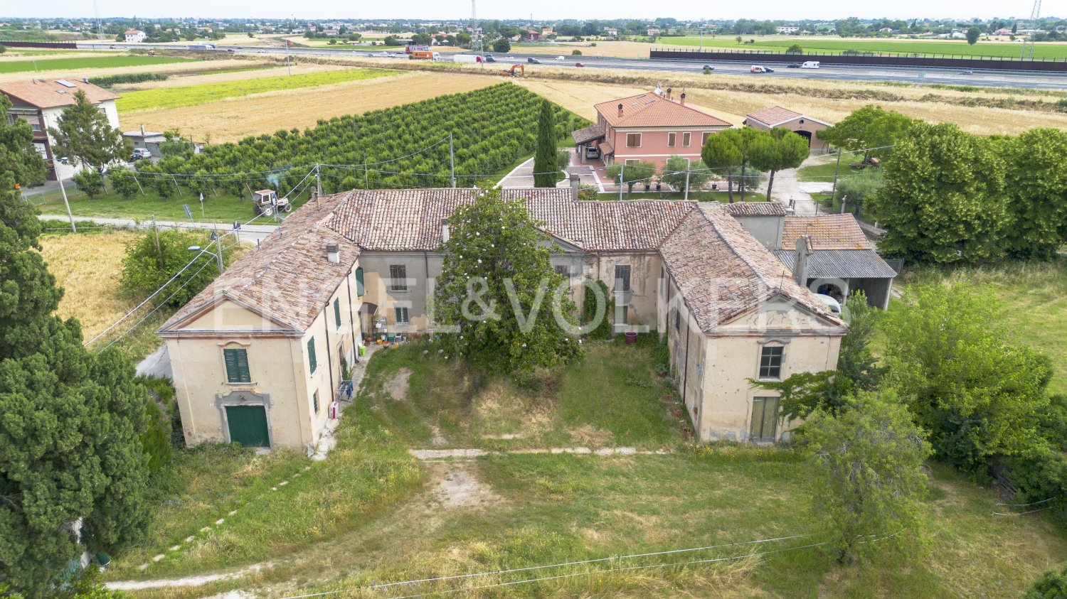 14 bedrooms Villa in Rimini, Italy No. 131392