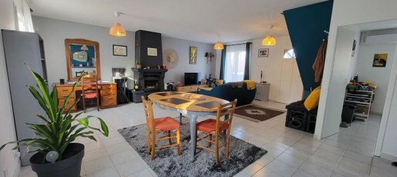 3 bedrooms House in Loches, France No. 253715 9