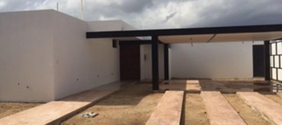 3 bedrooms House in Merida, Mexico No. 21749 2