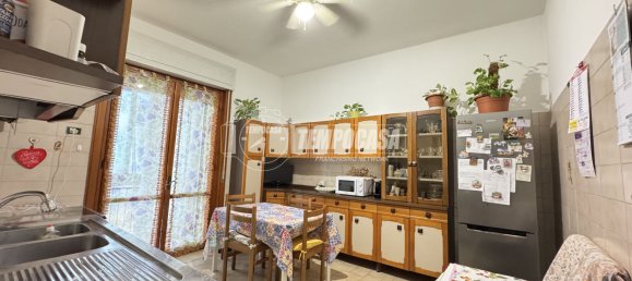 Квартира с 2 спальнями в Генуя, Италия № 354169 19