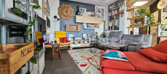 2 Schlafzimmer Wohnung in Oleggio, Italy, Nr. 262627 20