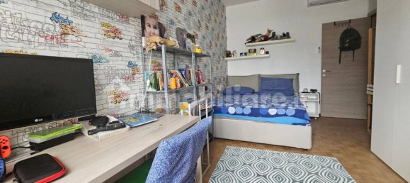 2 Schlafzimmer Wohnung in Oleggio, Italy, Nr. 262627 22