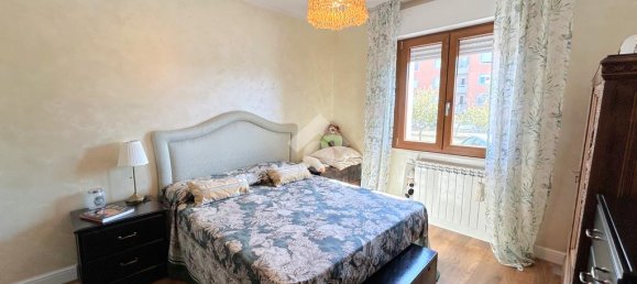 3 Schlafzimmer Wohnung in Montemurlo, Italy, Nr. 314443 18
