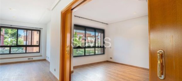 5 غرف نوم شقة في Barcelona, Spain رقم 182353 11