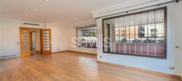 5 غرف نوم شقة في Barcelona, Spain رقم 182353 13