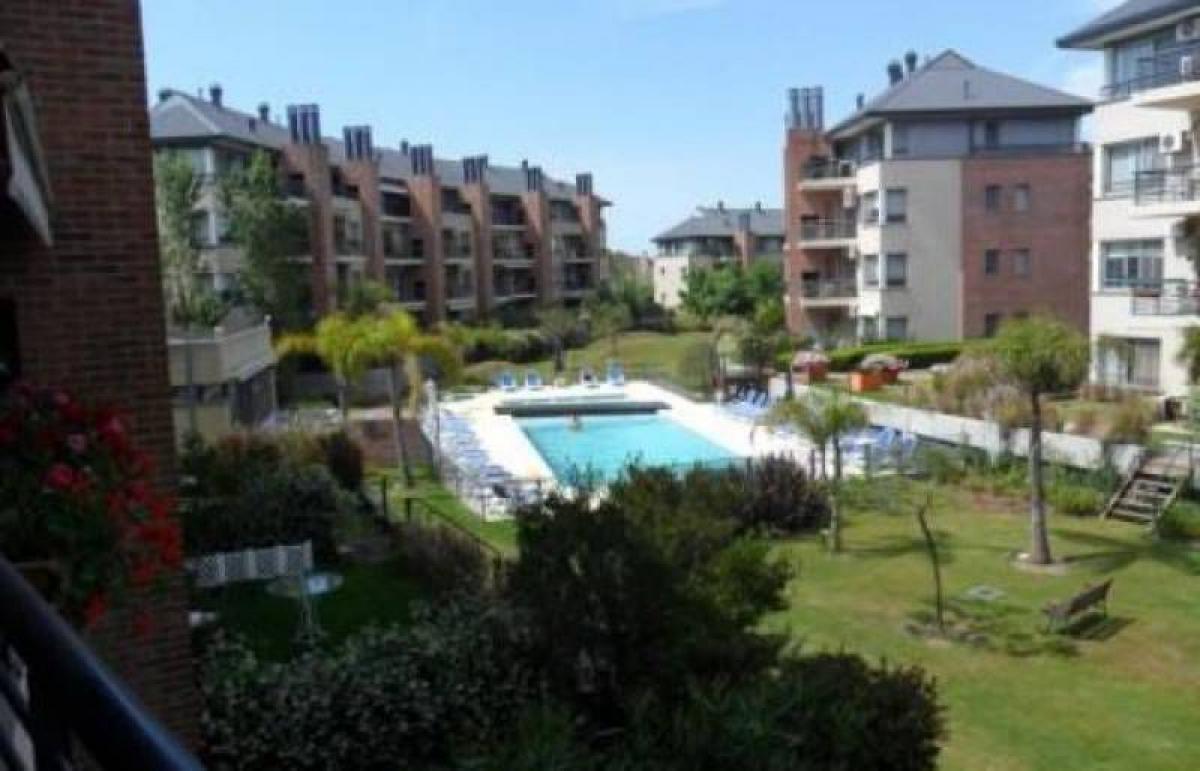 2 غرف نوم شقة في Tigre, Argentina رقم 63548