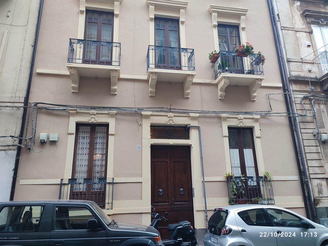 Apartamento de 2 dormitorios en Catania, Italy No. 84841