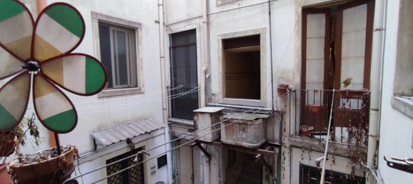 Apartamento de 2 dormitorios en Catania, Italy No. 84841 24