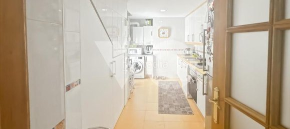 2 bedrooms Penthouse in Torrejon de Ardoz, Spain No. 160263 5