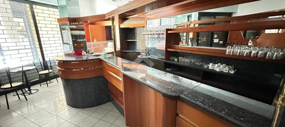 61m² Commercial property in Corsico, Italy No. 238557 9