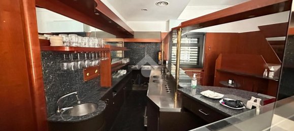 61m² Commercial property in Corsico, Italy No. 238557 4