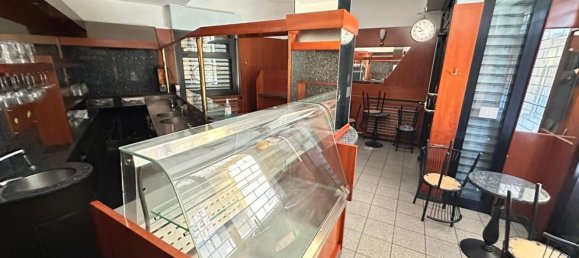 61m² Commercial property in Corsico, Italy No. 238557 5