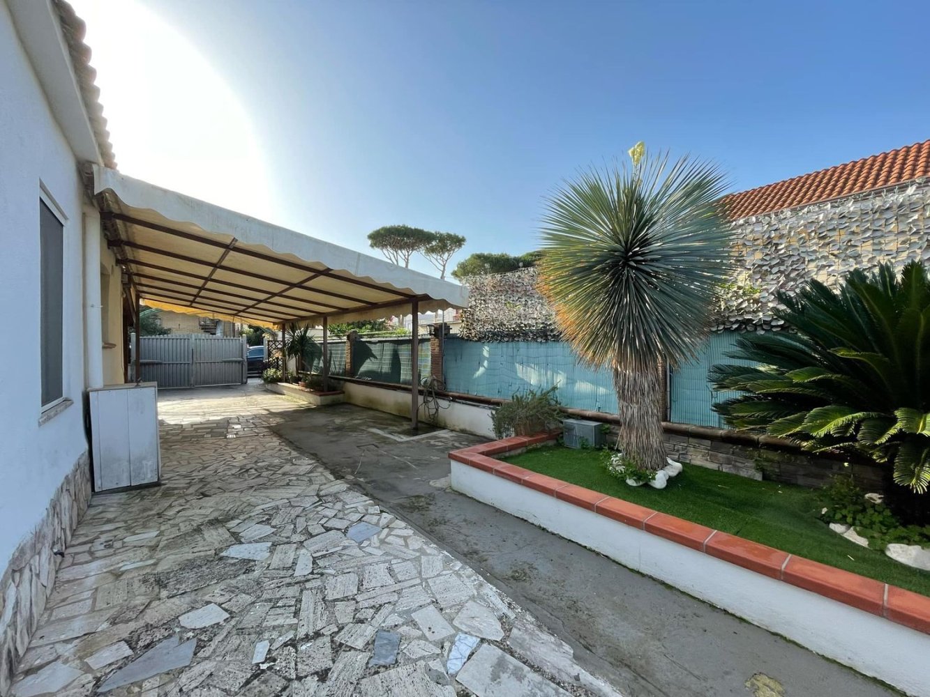 3 rooms Villa in Terracina, Italy No. 90205