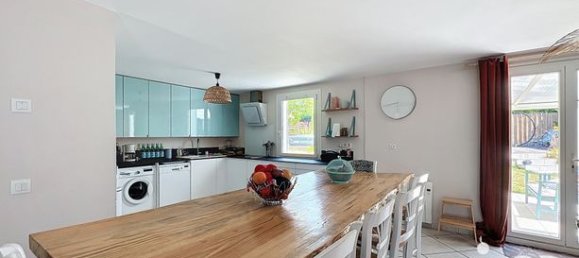 3 bedrooms House in Artigues-pres-Bordeaux, France No. 283450 4