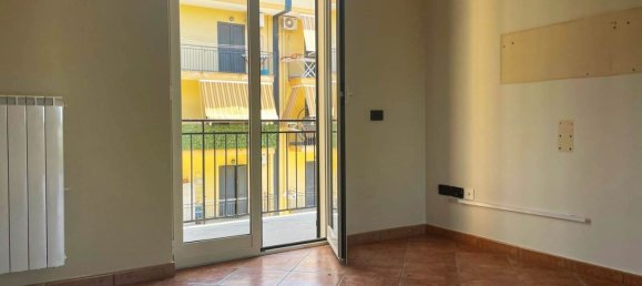 4 rooms Apartment in Santa Maria Capua Vetere, Italy No. 226899 8