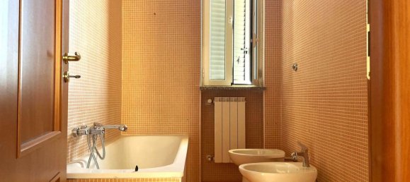 4 rooms Apartment in Santa Maria Capua Vetere, Italy No. 226899 11