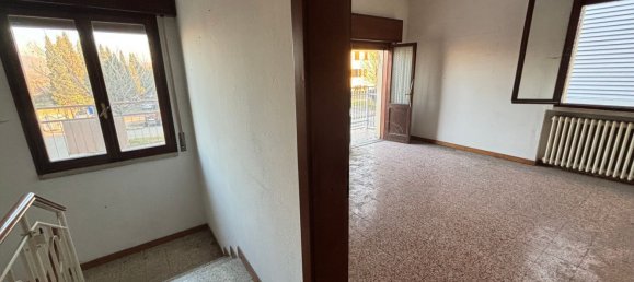 6غرفة منزل في Castellarano, Italy رقم 114556 26