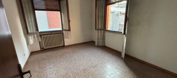 6غرفة منزل في Castellarano, Italy رقم 114556 33