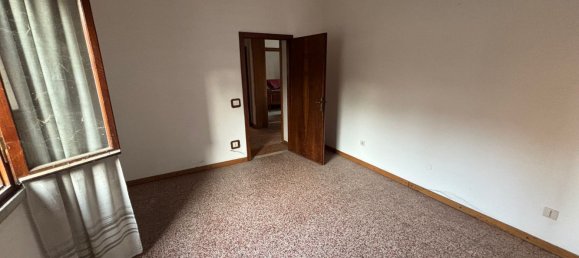 6غرفة منزل في Castellarano, Italy رقم 114556 34