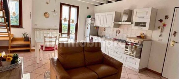 2 bedrooms Apartment in San Giovanni Lupatoto, Italy No. 272872 4
