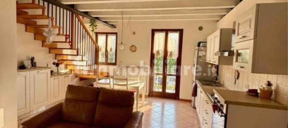 2 bedrooms Apartment in San Giovanni Lupatoto, Italy No. 272872 3