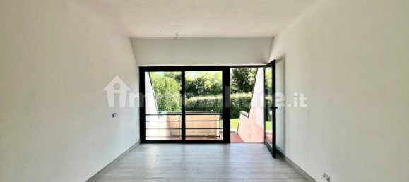 Apartamento T1 em Desenzano del Garda, Italy N.º 341932 9