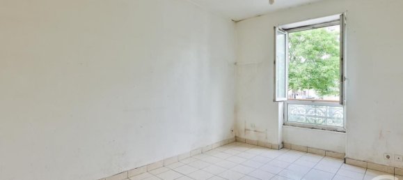 1 chambre Appartement à Aubervilliers, France No. 299632 3